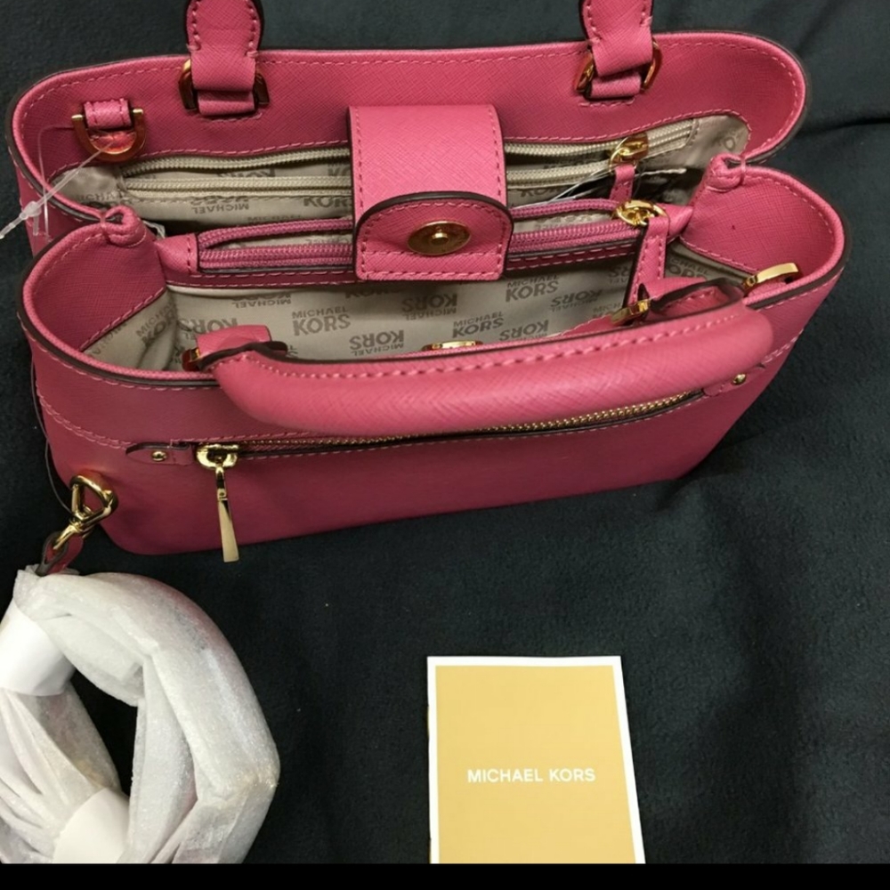 NWOT MICHAEL KORS HAILEE MEDIUM SATCHEL CROSSBODY - Picture 10 of 11